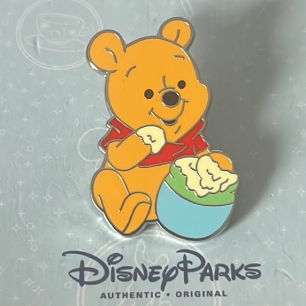 Disney Parks Winnie the Pooh Baby Eating Honey Pot Pin